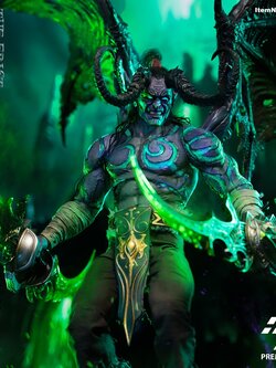 [สั่งจอง] Premier Toys PT-0015 1/6 ： Nighthunter