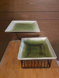 ชั้นโชว์อาหาร 2 ระดับพร้อมจานเซรามิค