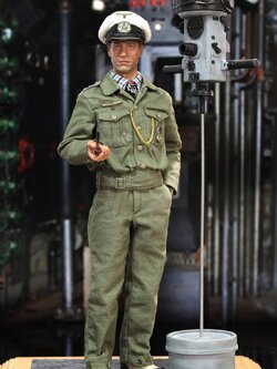 [สั่งจอง]DID E60058 1/6 German U-boat periscope scene set & with new head sculpture