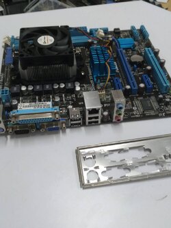 ASUS M5A78L-M LX V2 พร้อม cpu AMD X3 450 Processor