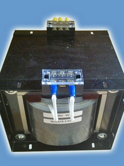 หม้อแปลง 1เฟส Isolate Type 500VA in240,230,220V out120,110,100V