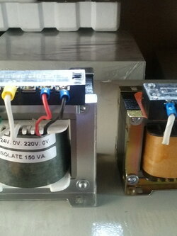 หม้อแปลง 1เฟส Isolate Type 100VA in400,230[380,220]V out13[12]V
