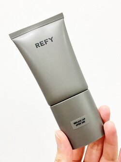 Refy Face Primer Glow and Sculpt 15ml ไพรเมอร์ผิวโกลว์ พร้อมลูกกลิ้งยกกระชับหน้า