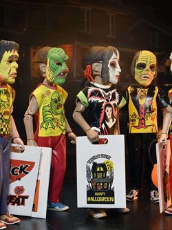 [พร้อมส่ง] NECA 6" : Ben Cooper Costume Kids Collection - Series 1 [Glow in the Dark] (ชุดแรกเวอร์ชั่นเรืองแสง)