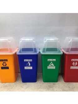 ถังขยะพลาสติกสี ฝาใส พร้อมฝาครอบทรงสูง 120 ลิตร