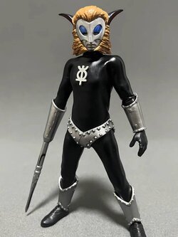 [สั่งจอง]404toys 1/12 : Monster Magma Star