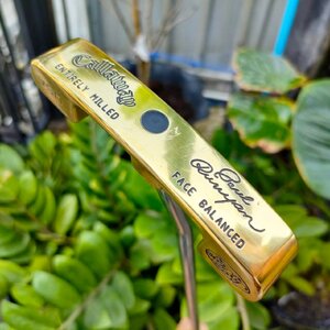 Callaway Paul Runyun Entirely Milled S2H2 ความยาว 34 นิ้ว พัตเตอร์ในตำนาน ก้านเสียบเจาะทะลุ ตรงกลางพัตเตอร์ และทำบล๊านซ์ ซ้าย ขวาได้ดีมาก ไม้กอล์ฟพรีเมี่ยมมือสอง By NakaraLuxurious