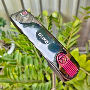 Rife Duke Putter 34” vault 002 สภาพสวยมากเดิมๆ พัตต์แม่นมากๆ หน้าสัมผัสออกแบบพิเศษ เกาะไลน์มาก ไม้กอล์ฟพรีเมี่ยมมือสอง ของแท้ By NakaraLuxurious