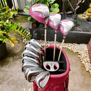 ไม้กอล์ฟครบชุดสำหรับผู้หญิง TSURUYA ES-2 ชุดพรีเมี่ยมญี่ปุ่น คุณภาพดีมาก ก้าานเบาสไตล์ญี่ปุ่น ทำให้คุณผู้หญิงสวิงได้อย่างสบาย ไม้กอล์ฟพรีเมี่ยมมือสอง ของแท้ By NakaraLuxurious