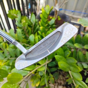 PUTTER PING ZING 2 ความยาว 35 นิ้ว กริฟ SUPER STROKE รุ่นนี้วางน้ำหนักให้ช่วยแก้ปัญหาการพัตต์ตบโดยเฉพาะ เสถียรมาก ของดี วัสดุดี คลาสสิค ไม้กอล์ฟพรีเมี่ยมมือสอง By NakaraLuxurious