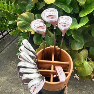 ไม้กอล์ฟผู้หญิงครบชุด Golf Planner *เป๊กถุงกอล์ฟหลุกสองจุด* ถุงกอล์ฟหนังแท้สุดคลาสสิคอย่างดี