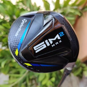 FW5 Taylormade SIM2 MAX สุดยอดเทคโนโลยีที่ดีที่สุด V Steel Sole Design ที่ถูกพัฒนามาในระดับสูงที่สุดในยุค สวิงผ่านง่ายบนทุกพื้นผิวการเล่น ไม้กอล์ฟพรีเมี่ยมมือสอง ของแท้ By NakaraLuxurious