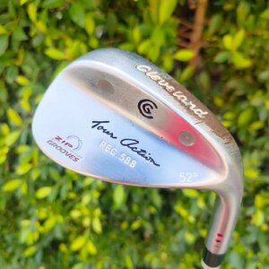 WEDGE CLEVELAND REG 588 ZIP GROOVES องศา 52 ก้าน DYNAMIC GOLD S200 ตัวโหดมาแล้วครับ!!! ผนึกความสุดยอด จาก WEDGE รุ่น 588 ที่ดังและดีที่สุด ไม้กอล์ฟมือสอง ของแท้ BY NakaraLuxurious
