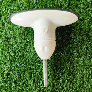 ตัวไข TAYLORMADE มือสอง ของแท้ สภาพสวยเดิม ไขได้หลายยี่ห้อ ไม้กอล์ฟพรีเมี่ยมมือสอง ของแท้ By NakaraLuxurious