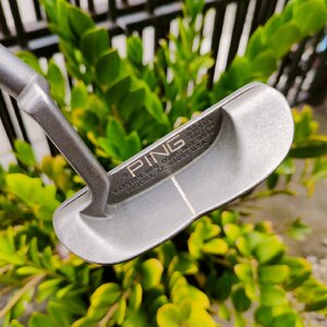 PUTTER PING B60 ยาว 34 นิ้ว เป็นอีกหนึ่งแบบที่ได้รับความนิยมสูง จน PING ได้ทำรุ่นย้อนยุคออกมา อีกหลายครั้ง เนื้อจากเป็นรูปทรงที่พัตต์ง่าย ไม้กอล์ฟพรีเมี่ยมมือสอง ของแท้ By NakaraLuxurious