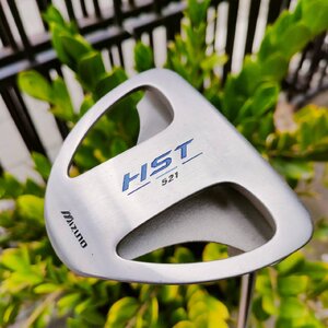 ความยาว32 นิ้ว PUTTER MIZUNO HST 521 เหมาะสำหรับท่านที่จับคร่อม พัตต์ตรงมากๆ กระจายน้ำหนักดี HIGH M.O.I. ชดเชยความผิดพลาดสูง ไม้กอล์ฟพรีเมี่ยมมือสอง ของแท้ By NakaraLuxurious