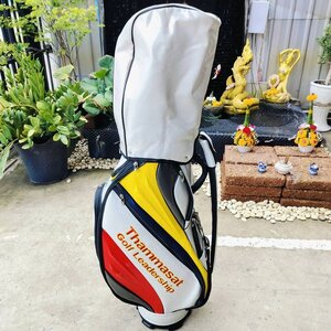 ถุงกอล์ฟ ธรรมศาสตร์ ไม่เคยใช้งาน วัสดุหนังสวยใบสีขาว ขลิป แดงเหลือง ถุง TOUR ใบใหญ่ ใส่อุปกรณ์ได้ครบครัน