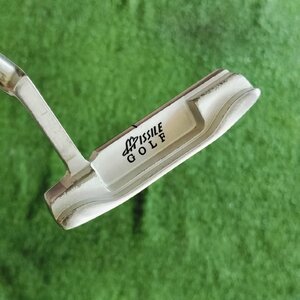 ** ไม้กอล์ฟผู้หญิงหรือเด็กโต ** PUTTER MISSILE GOLF ความยาว 32 นิ้ว!!! หน้าสัมผัสแสนพิเศษดูจากรูป ทั้งนุ่มมากๆ และมีลวดลาย ไม้กอล์ฟพรีเมี่ยมมือสอง ของแท้ By NakaraLuxurious