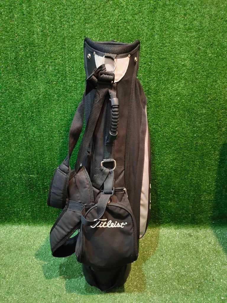 ถุงกอล์ฟ Titleist ถุงกอล์ฟ Titleist