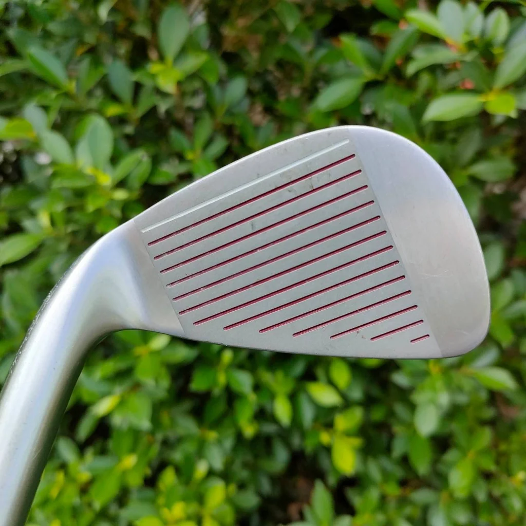 **ไม้กอล์ฟสำหรับผู้หญิง** เหล็ก 7 WILSON AVIATOR PERIMETER WEIGHTING SYSTEM ก้าน WILSON HIGH POWER FLEX L **ไม้กอล์ฟสำหรับผู้หญิง** เหล็ก 7 WILSON AVIATOR PERIMETER WEIGHTING SYSTEM ก้าน WILSON HIGH POWER FLEX L