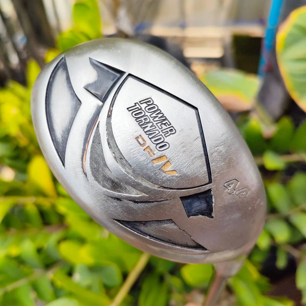 HYBRID KASCO POWER TORNADO DF-IV 444 ก้าน TOUR GRIND TG-6250 FLEX R LOFT*22 FLEX*R ก้านกราไฟต์ *** หัว เจ้าของเก่า แต่งสี ขัดสีออก *** ไม้กอล์ฟพรีเมี่ยมมือสอง ของแท้ By NakaraLuxurious HYBRID KASCO POWER TORNADO DF-IV 444 ก้าน TOUR GRIND TG-6250 FLEX R LOFT*22 FLEX*R ก้านกราไฟต์ *** หัว เจ้าของเก่า แต่งสี ขัดสีออก *** ไม้กอล์ฟพรีเมี่ยมมือสอง ของแท้ By NakaraLuxurious