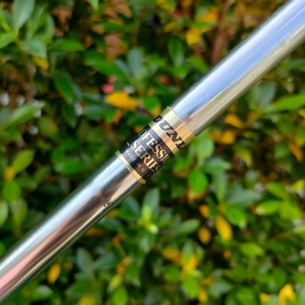 PUTTER DUNLOP PL120 ความยาว 35 นิ้ว หน้า MILLED เกาะไลน์ มีรูตามร่อง พัตต์แล้วเสียงดี ให้ฟิลลิ่งที่พิเศษมาก PUTTER DUNLOP PL120 ความยาว 35 นิ้ว หน้า MILLED เกาะไลน์ มีรูตามร่อง พัตต์แล้วเสียงดี ให้ฟิลลิ่งที่พิเศษมาก