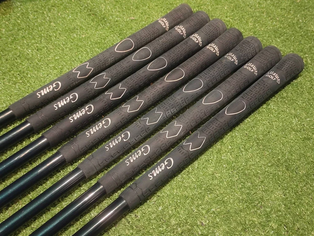 ชุดเหล็กพรีเมี่ยมสำหรับผู้หญิง Callaway X-12 GEMS LADIES ชุดเหล็กพรีเมี่ยมสำหรับผู้หญิง Callaway X-12 GEMS LADIES