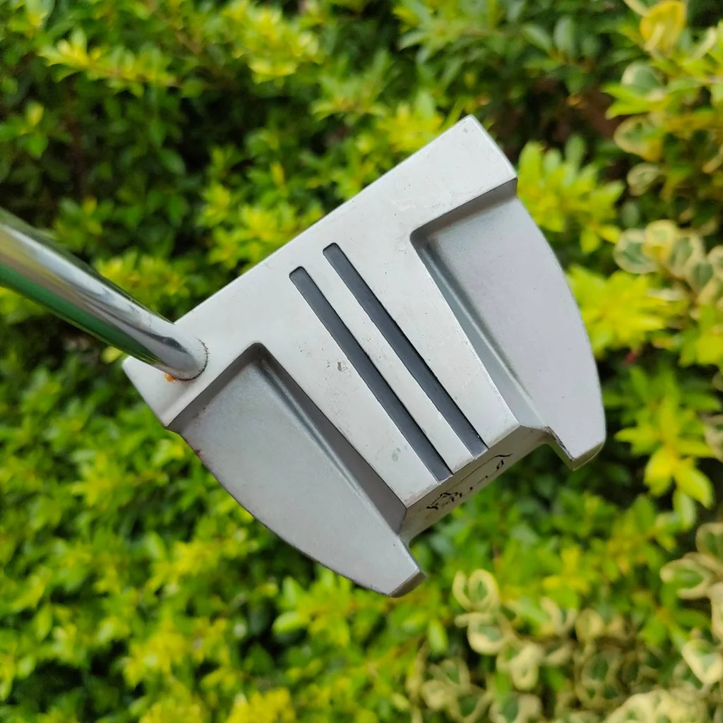 PUTTER HIPPO iT X HP 7 ความยาว 35 นิ้ว ** กริฟเสื่อมสภาพ ** รุ่นนี้น้ำหนักดีมากๆ บล๊านซ์ และชดเชยความผิดพลาดได้ สูงสุด ไม้กอล์ฟมือสอง ของแท้ BY NakaraLuxurious PUTTER HIPPO iT X HP 7 ความยาว 35 นิ้ว ** กริฟเสื่อมสภาพ ** รุ่นนี้น้ำหนักดีมากๆ บล๊านซ์ และชดเชยความผิดพลาดได้ สูงสุด ไม้กอล์ฟมือสอง ของแท้ BY NakaraLuxurious