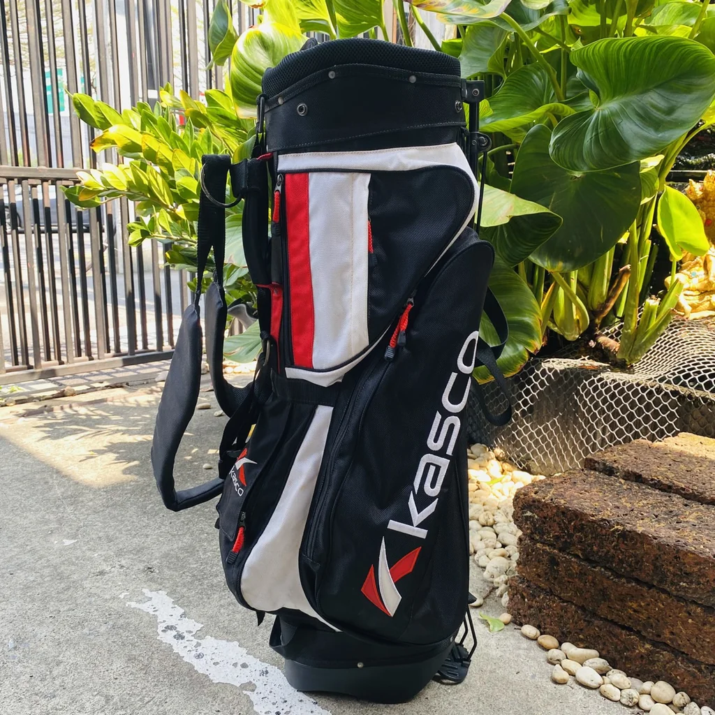 ถุงกอล์ฟ KASCO แบบมีขาตั้ง (STAND BAG) ดีไซน์ทันสมัยที่มาพร้อมฟังก์ชันการใช้งานที่ครบครัน ❤🔥 ถุงกอล์ฟ KASCO แบบมีขาตั้ง (STAND BAG) ดีไซน์ทันสมัยที่มาพร้อมฟังก์ชันการใช้งานที่ครบครัน ❤🔥