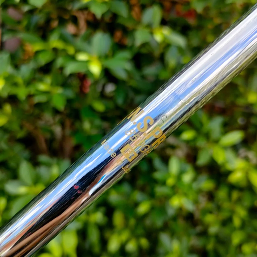 เหล็ก 4 MIZUNO GRAIN FLOW FORGED ก้าน N.S.PRO 950 GH FLEX R ใบสวยมากๆ มี CAVITY ตีไม่ยากครับ เหล็ก 4 MIZUNO GRAIN FLOW FORGED ก้าน N.S.PRO 950 GH FLEX R ใบสวยมากๆ มี CAVITY ตีไม่ยากครับ