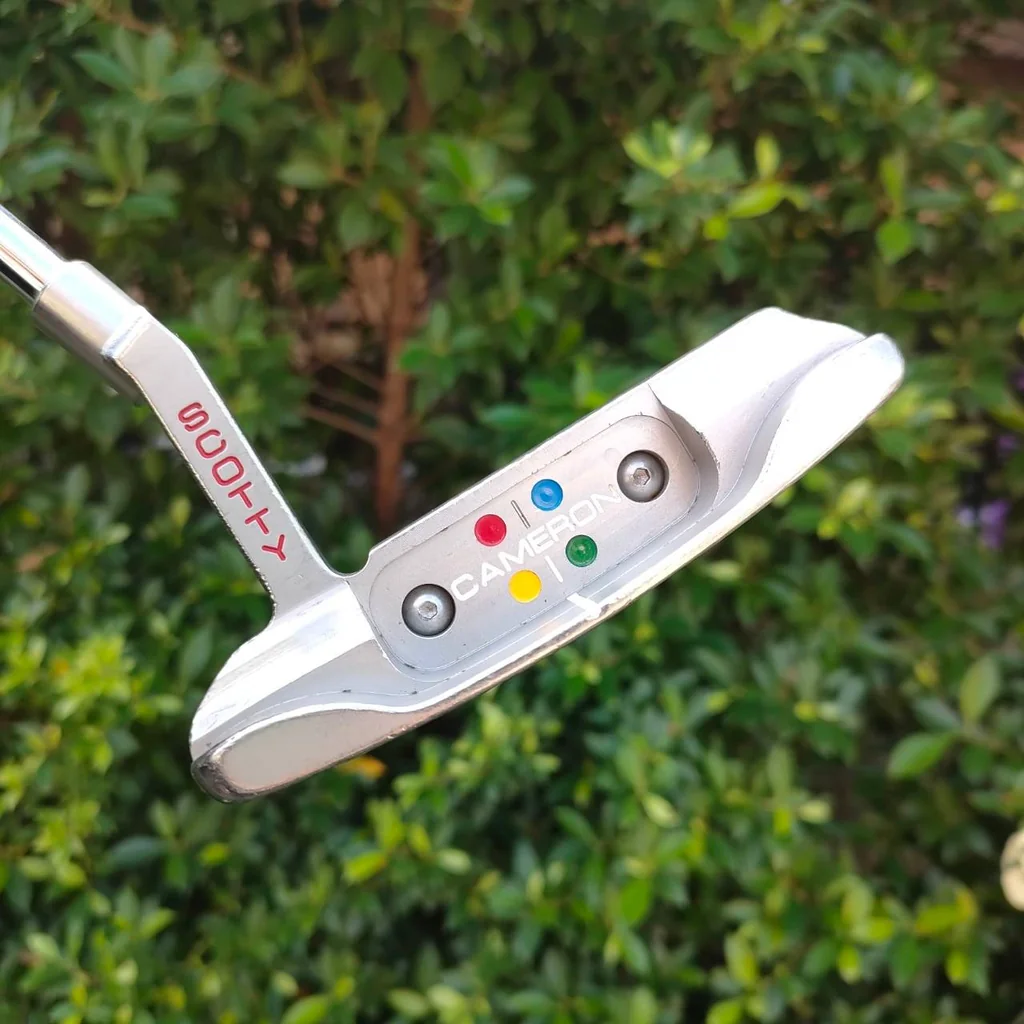 PUTTER TITLEIST SCOTTY CAMERON STUDIO STYLE NEWPORT ความยาว 34 นิ้ว ไม้กอล์ฟมือสอง ของแท้ BY NakaraLuxurious PUTTER TITLEIST SCOTTY CAMERON STUDIO STYLE NEWPORT ความยาว 34 นิ้ว ไม้กอล์ฟมือสอง ของแท้ BY NakaraLuxurious
