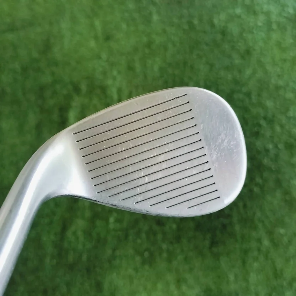 WEDGE CLEVELAND CG10 องศา 58 HIGH BOUNCE 3 จุด BOUNCE แบบนี้เหมาะกับการระเบิดทรายมาก ไม้กอล์ฟพรีเมี่ยมมือสอง ของแท้ By NakaraLuxurious