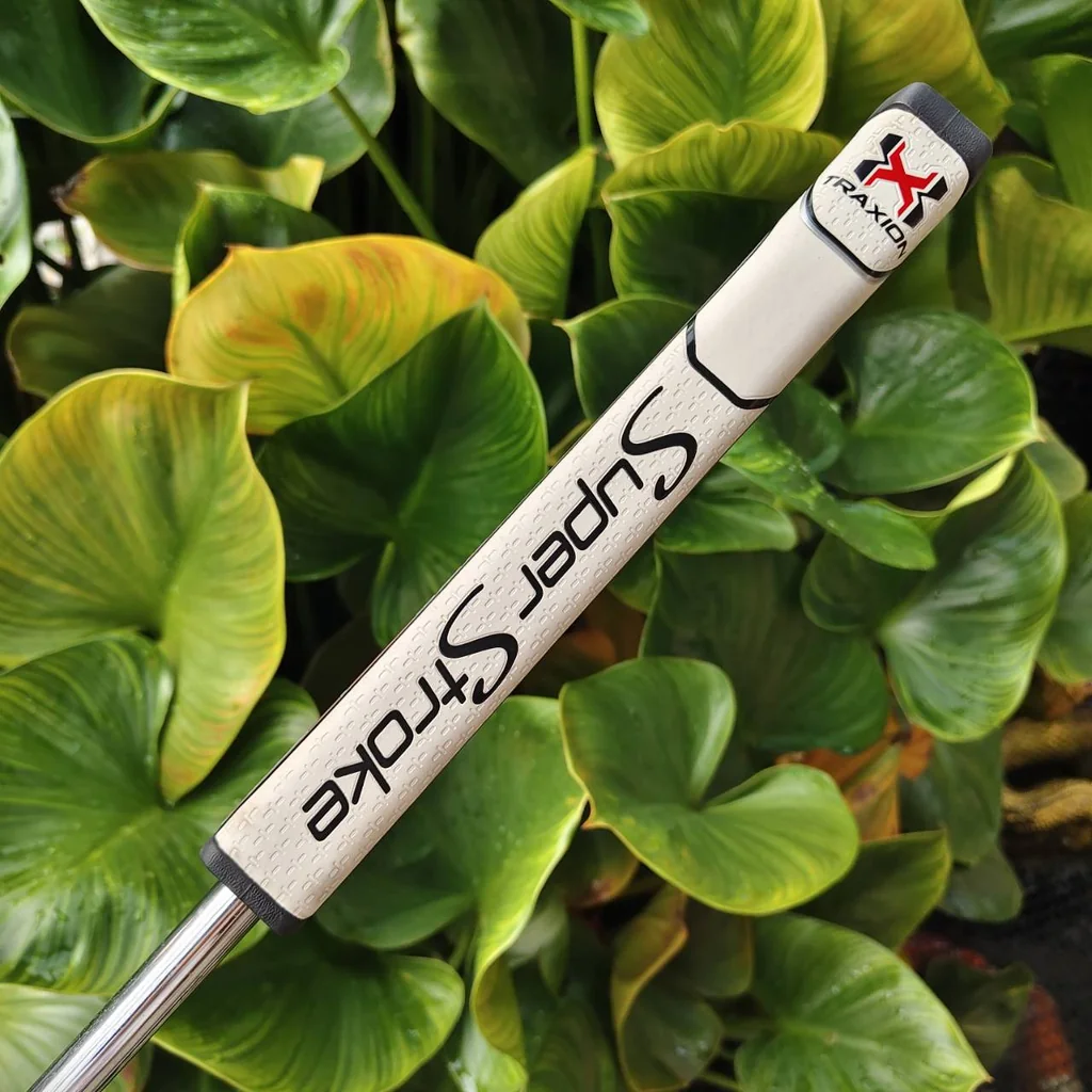Putter Scotty Cameron GOLO 5 BLACK ติดฟิล์มกันลอยอย่างดี! พัตเตอร์ Mid-Mallet ระดับพรีเมี่ยม Putter Scotty Cameron GOLO 5 BLACK ติดฟิล์มกันลอยอย่างดี! พัตเตอร์ Mid-Mallet ระดับพรีเมี่ยม