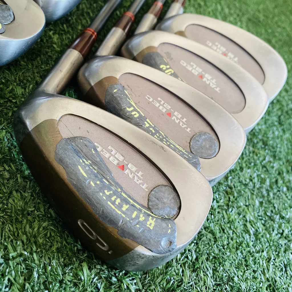 ⛳️ **ชุดเหล็กผู้หญิง BRIDGESTONE TAN DEC TB-2L**ก้านกราไฟต์ FLEX L (รวมทั้งหมด 8 ชิ้น)**
