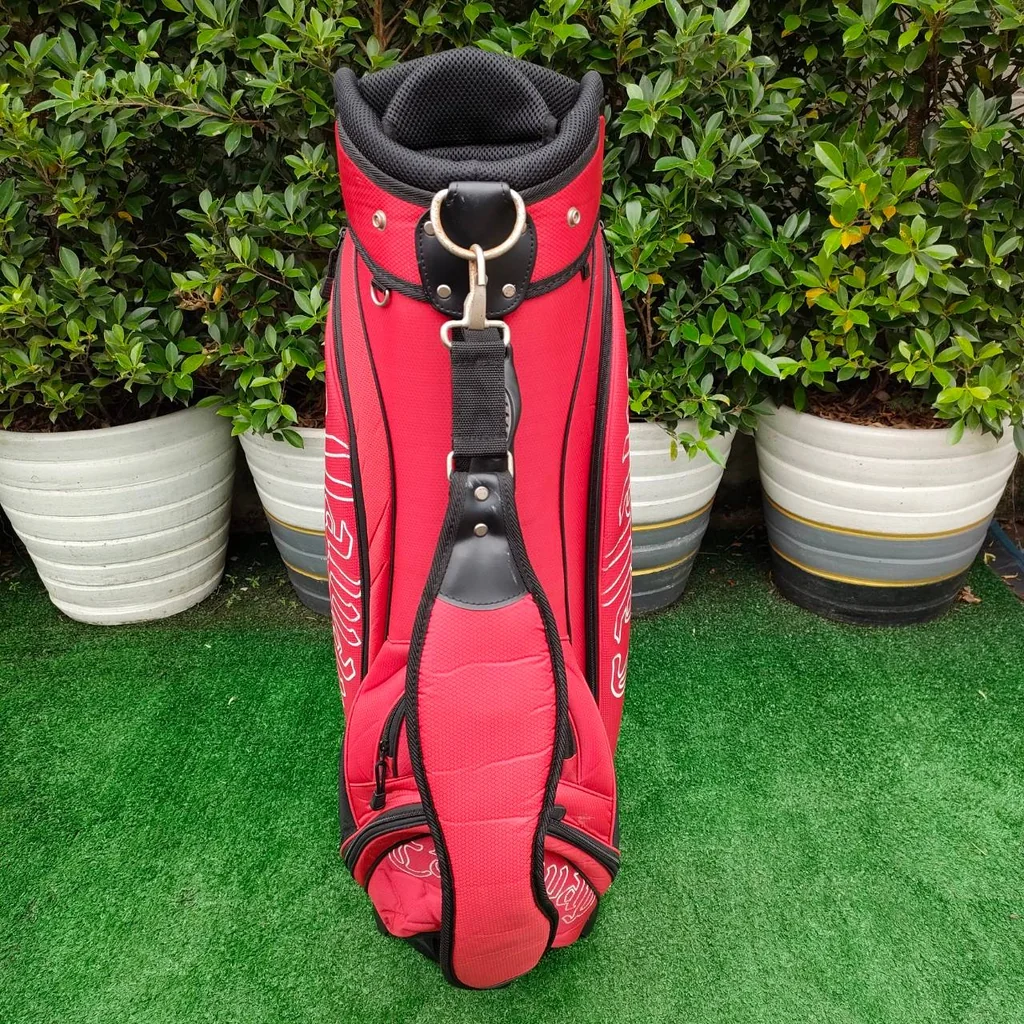 ถุงกอล์ฟ CALLAWAY มือสอง ของแท้ สภาพสวยๆเลยครับผม ถุงกอล์ฟ CALLAWAY มือสอง ของแท้ สภาพสวยๆเลยครับผม