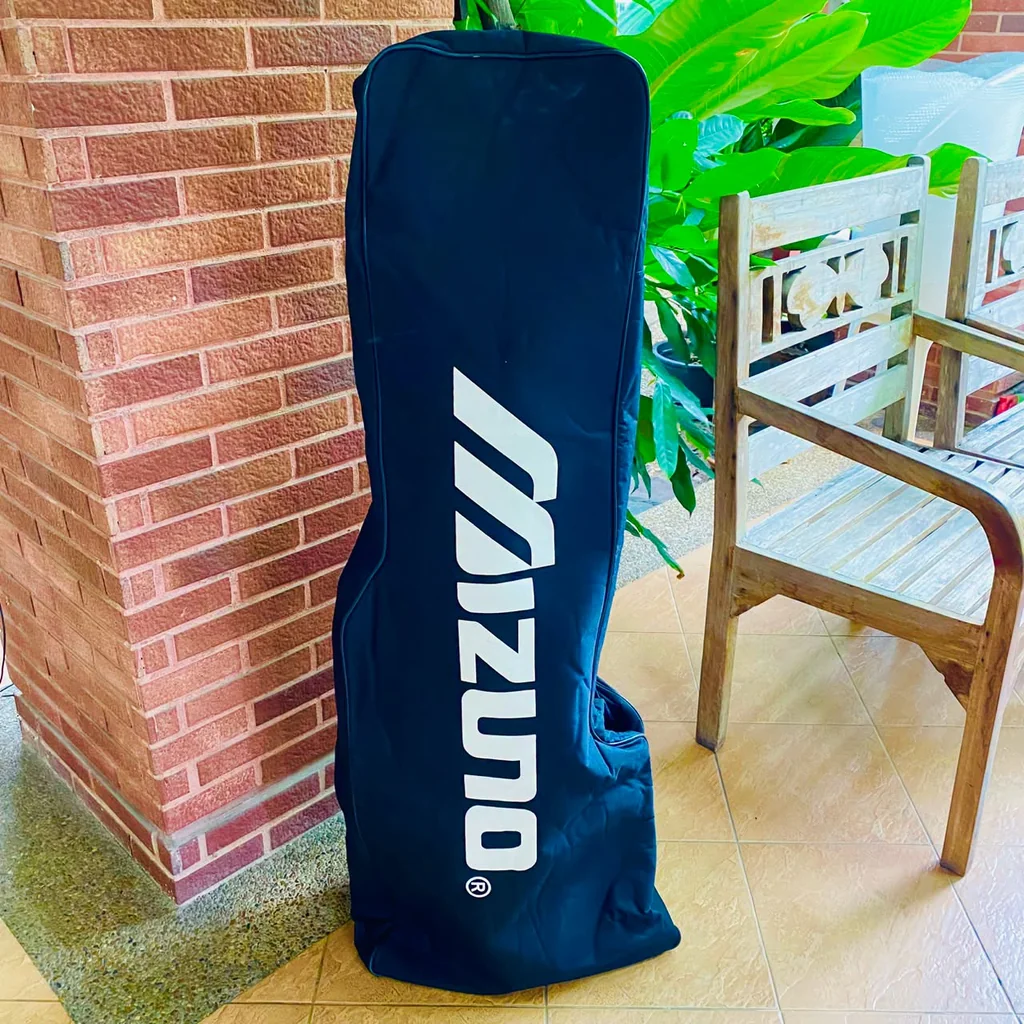 ถุงคลุมเดินทาง MIZUNO Golf Travel Cover สีดำดุดัน ปกป้องถุงกอล์ฟราคาแพงอย่างมั่นใจ! ถุงคลุมเดินทาง MIZUNO Golf Travel Cover สีดำดุดัน ปกป้องถุงกอล์ฟราคาแพงอย่างมั่นใจ!