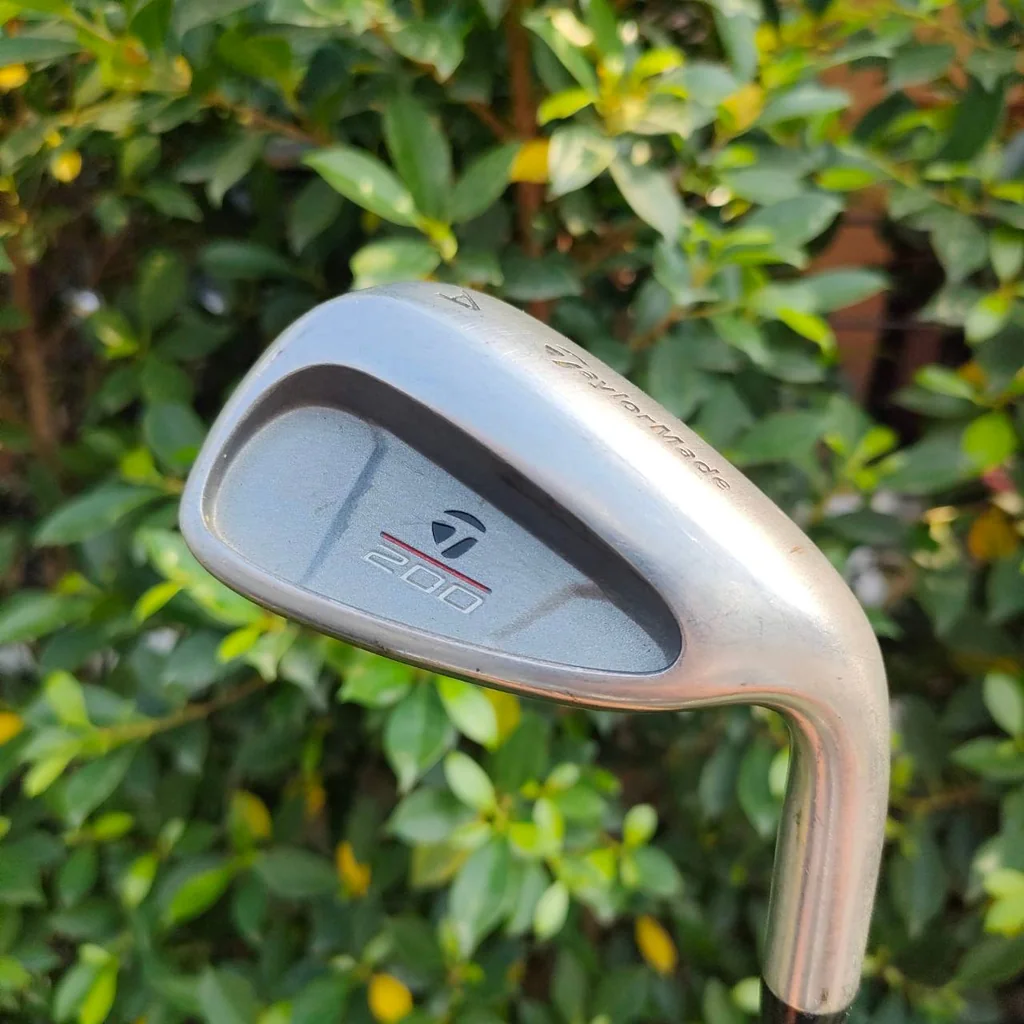 AW TAYLORMADE 200 ก้าน TRUE TEMPER TX-90 องศา 52 ชิพมันส์ๆ เลยครับ AW TAYLORMADE 200 ก้าน TRUE TEMPER TX-90 องศา 52 ชิพมันส์ๆ เลยครับ