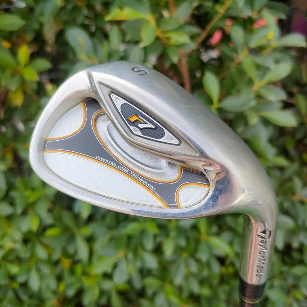 SW TAYLORMADE r7 ก้าน RE*AX 60 PLUS FLEX R องศา 56 ชิพง่าย ไม้พรีเมี่ยม ไม่ฉึก ไม่แชงค์ ครับ SW TAYLORMADE r7 ก้าน RE*AX 60 PLUS FLEX R องศา 56 ชิพง่าย ไม้พรีเมี่ยม ไม่ฉึก ไม่แชงค์ ครับ