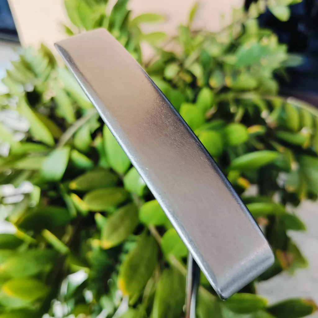 PUTTER PING PAL 4 ยาว 35 นิ้ว พัตเตอร์สุดคลาสสิค พัตต์ได้นิ่งมาก น้ำหนักดี ออกแบบให้สโตรคได้ง่าย ไม้กอล์ฟพรีเมี่ยมมือสอง ของแท้ By NakaraLuxurious PUTTER PING PAL 4 ยาว 35 นิ้ว พัตเตอร์สุดคลาสสิค พัตต์ได้นิ่งมาก น้ำหนักดี ออกแบบให้สโตรคได้ง่าย ไม้กอล์ฟพรีเมี่ยมมือสอง ของแท้ By NakaraLuxurious