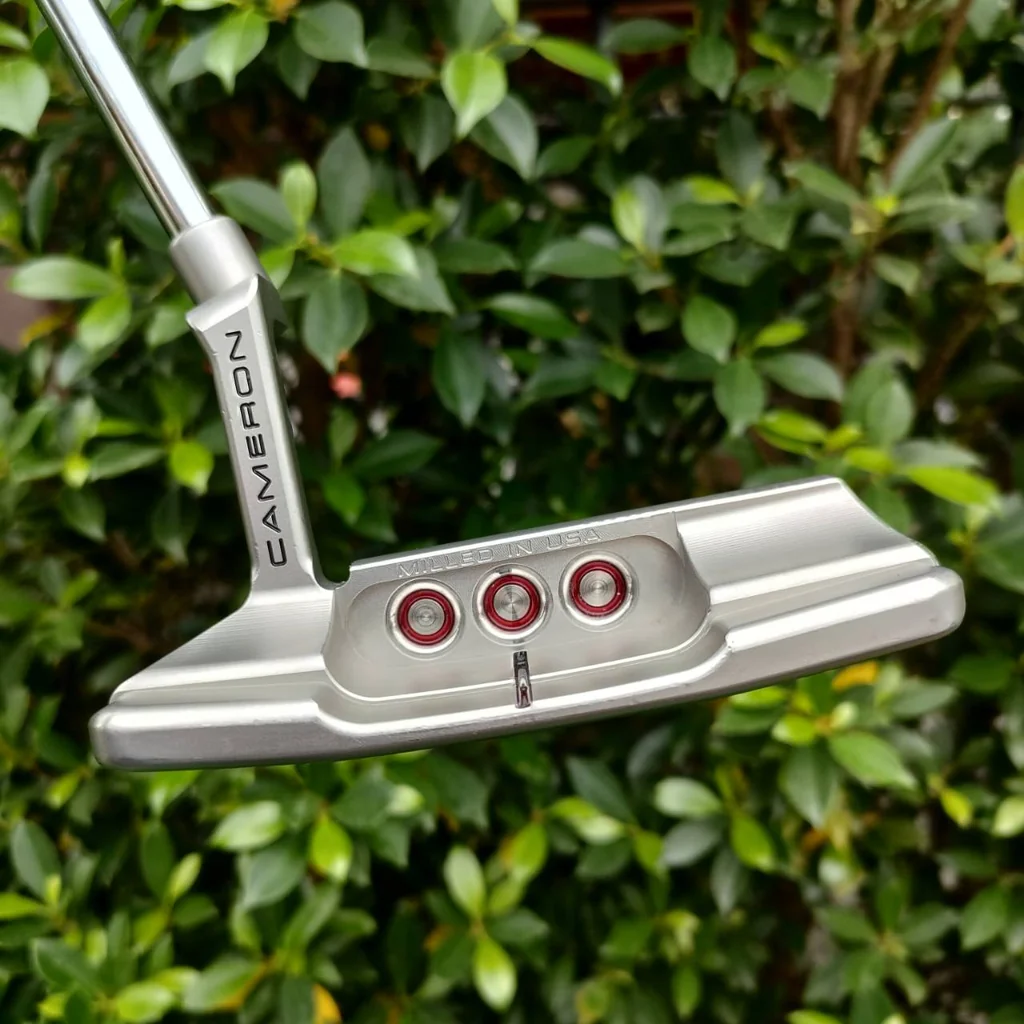 PUTTER TITLELIST SCOTTY CAMEROM SPECIAL SELECT SQUAREBACK 2 ก้าน SPECIAL SELECT ความยาว 34 นิ้ว กริพ EVNROLL ลงตัวมาก COVER เดิมสวย สภาพสวยมาก PUTTER TITLELIST SCOTTY CAMEROM SPECIAL SELECT SQUAREBACK 2 ก้าน SPECIAL SELECT ความยาว 34 นิ้ว กริพ EVNROLL ลงตัวมาก COVER เดิมสวย สภาพสวยมาก