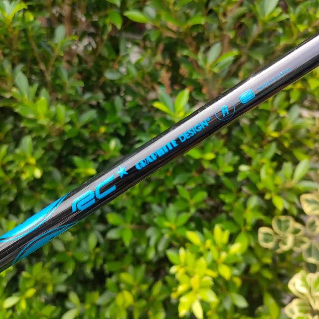FW4 ROYAL COLLECTION FD ก้าน Graphite Designd RC FLEX R องศา 18 ตีไกลสุดๆ เป็นแฟนเวย์สุดยอดพรีเมี่ยมที่ นิยมมายาวนานตีง่ายตีไกล ระยะเกือบเท่าไดรเวอร์เลยครับ FW4 ROYAL COLLECTION FD ก้าน Graphite Designd RC FLEX R องศา 18 ตีไกลสุดๆ เป็นแฟนเวย์สุดยอดพรีเมี่ยมที่ นิยมมายาวนานตีง่ายตีไกล ระยะเกือบเท่าไดรเวอร์เลยครับ