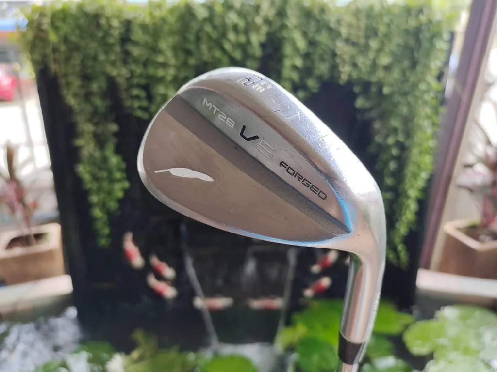 WEDGE FOURTEEN MT28 V5 องศา 52 เบาส์ 8 WEDGE FOURTEEN MT28 V5 องศา 52 เบาส์ 8