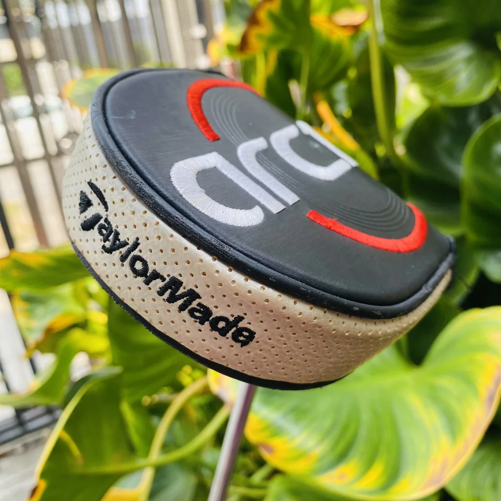 พัตเตอร์ TAYLORMADE ARC1 ยาว 33 นิ้ว หน้าพัตเตอร์นิ่งและเสถียรมาก แม้จะพัตต์ไม่โดนกลางหน้าไม้⛳ พัตเตอร์ TAYLORMADE ARC1 ยาว 33 นิ้ว หน้าพัตเตอร์นิ่งและเสถียรมาก แม้จะพัตต์ไม่โดนกลางหน้าไม้⛳
