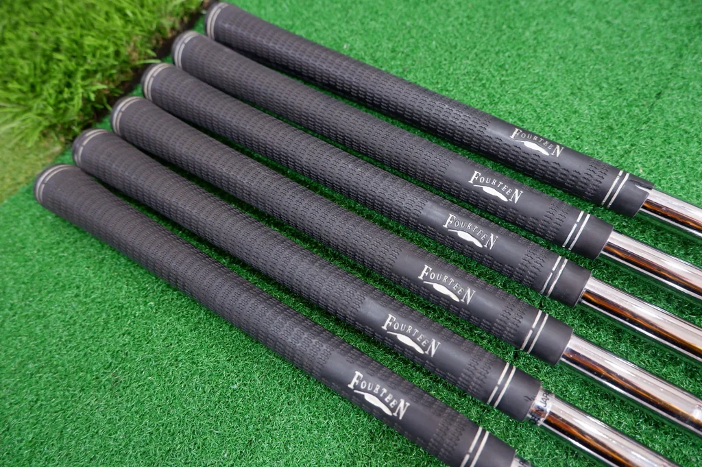 IRON SET FOURTEEN TC-550 FORGED IRON SET FOURTEEN TC-550 FORGED