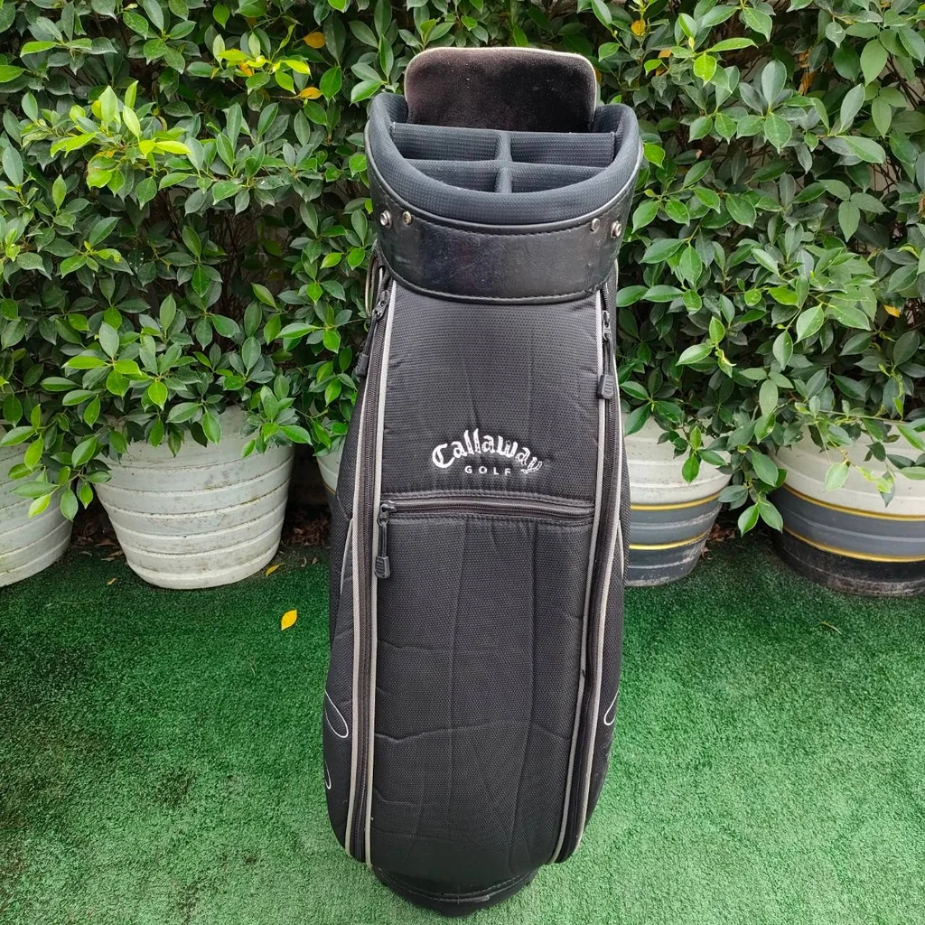 ถุงกอล์ฟ CALLAWAY GOLF มือสอง ของแท้ สภาพสวยสมบูรณ์ พร้อมใช้ ถุงกอล์ฟ CALLAWAY GOLF มือสอง ของแท้ สภาพสวยสมบูรณ์ พร้อมใช้