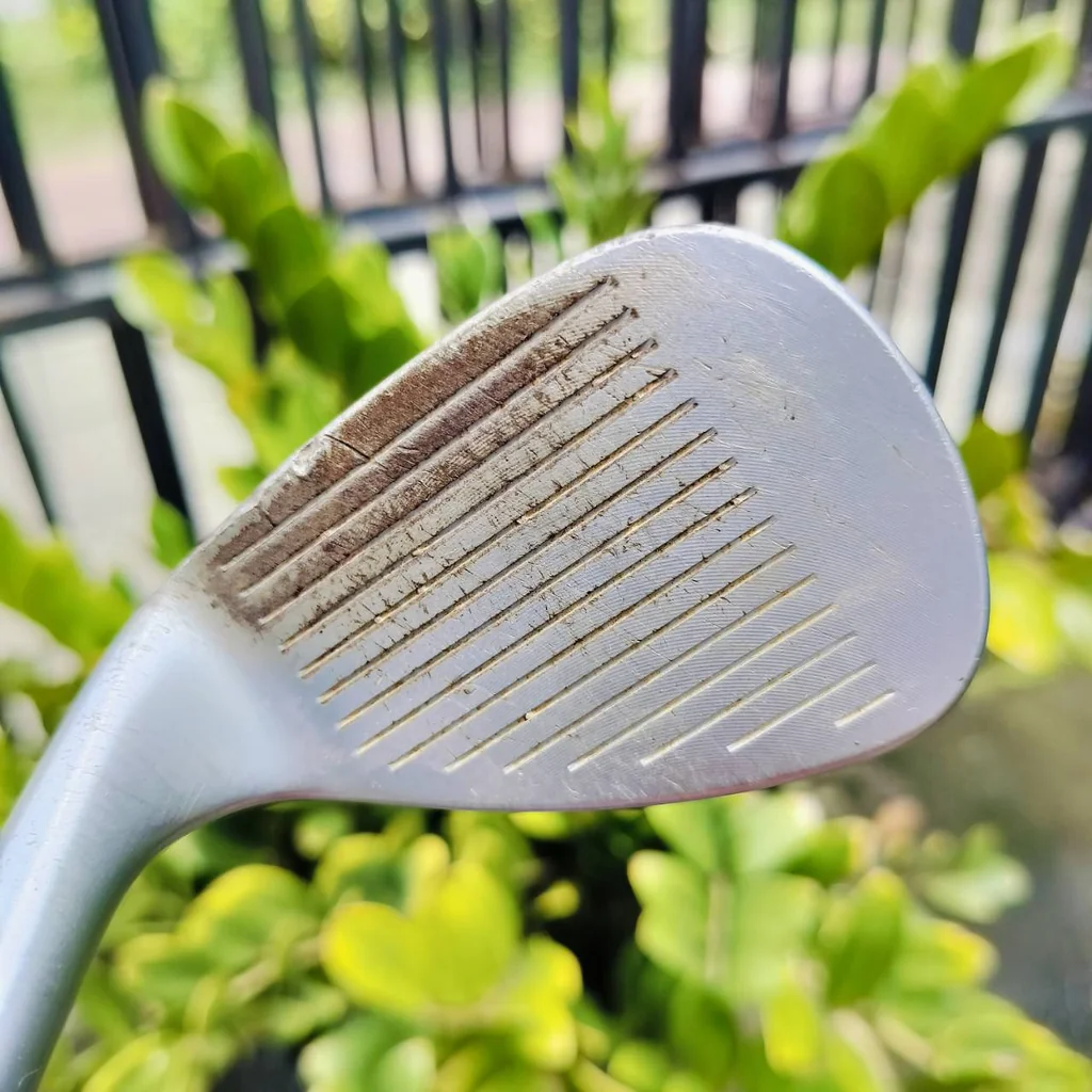 WEDGE จักรแดง Titleist VOKEY DESIGND องศา 56 BOUNCE 11 หน้า SPIN MILLED จักรแดง สปินหนักมาก ตกถอยๆ ไม้กอล์ฟพรีเมี่ยมมือสอง ของแท้ By NakaraLuxurious WEDGE จักรแดง Titleist VOKEY DESIGND องศา 56 BOUNCE 11 หน้า SPIN MILLED จักรแดง สปินหนักมาก ตกถอยๆ ไม้กอล์ฟพรีเมี่ยมมือสอง ของแท้ By NakaraLuxurious