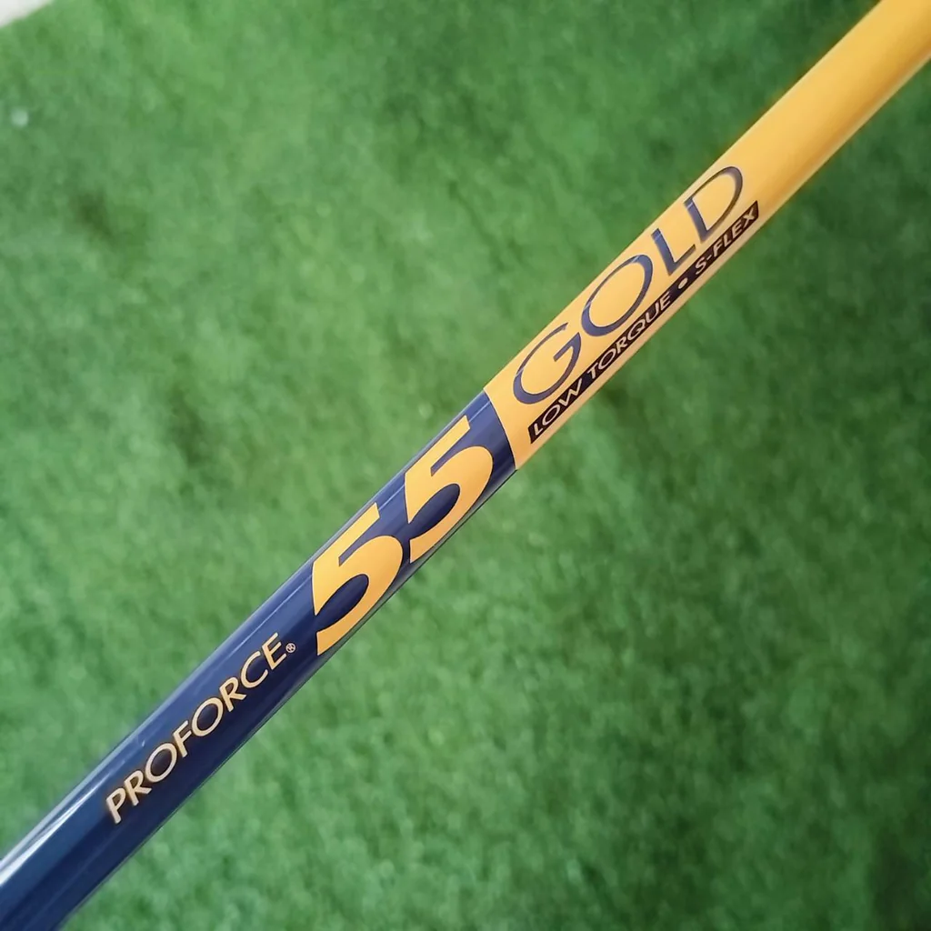 **ตีมันส์มาก** Driver Cleveland Hi Bore องศา 7.5 ก้าน UST 55 GOLD FLEX S กระดองแบบปาด รูปทรงโดดเด่น ไม้กอล์ฟพรีเมี่ยมมือสอง ของแท้ By NakaraLuxurious **ตีมันส์มาก** Driver Cleveland Hi Bore องศา 7.5 ก้าน UST 55 GOLD FLEX S กระดองแบบปาด รูปทรงโดดเด่น ไม้กอล์ฟพรีเมี่ยมมือสอง ของแท้ By NakaraLuxurious
