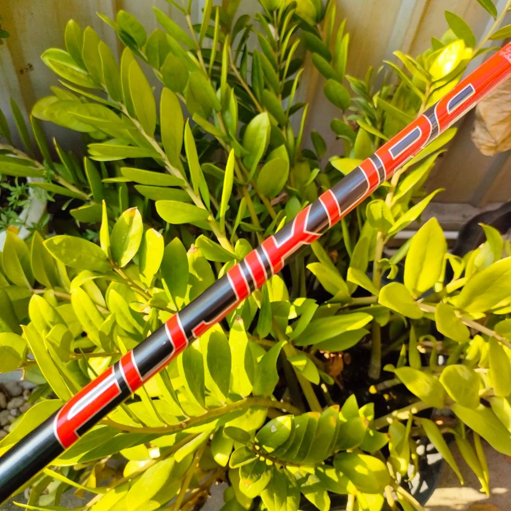 DRIVER TAYLORMADE R1 ก้านโมแพงมาก!!! ก้าน FUJIKURA VISTA PRO 55 FLEX S สภาพสวยมาก ตีง่ายและดุดัน เข้าปะทะบอลมันส์ๆ และชดเชยสูงมาก ไม้กอล์ฟพรีเมี่ยมมือสอง ของแท้ By NakaraLuxurious DRIVER TAYLORMADE R1 ก้านโมแพงมาก!!! ก้าน FUJIKURA VISTA PRO 55 FLEX S สภาพสวยมาก ตีง่ายและดุดัน เข้าปะทะบอลมันส์ๆ และชดเชยสูงมาก ไม้กอล์ฟพรีเมี่ยมมือสอง ของแท้ By NakaraLuxurious