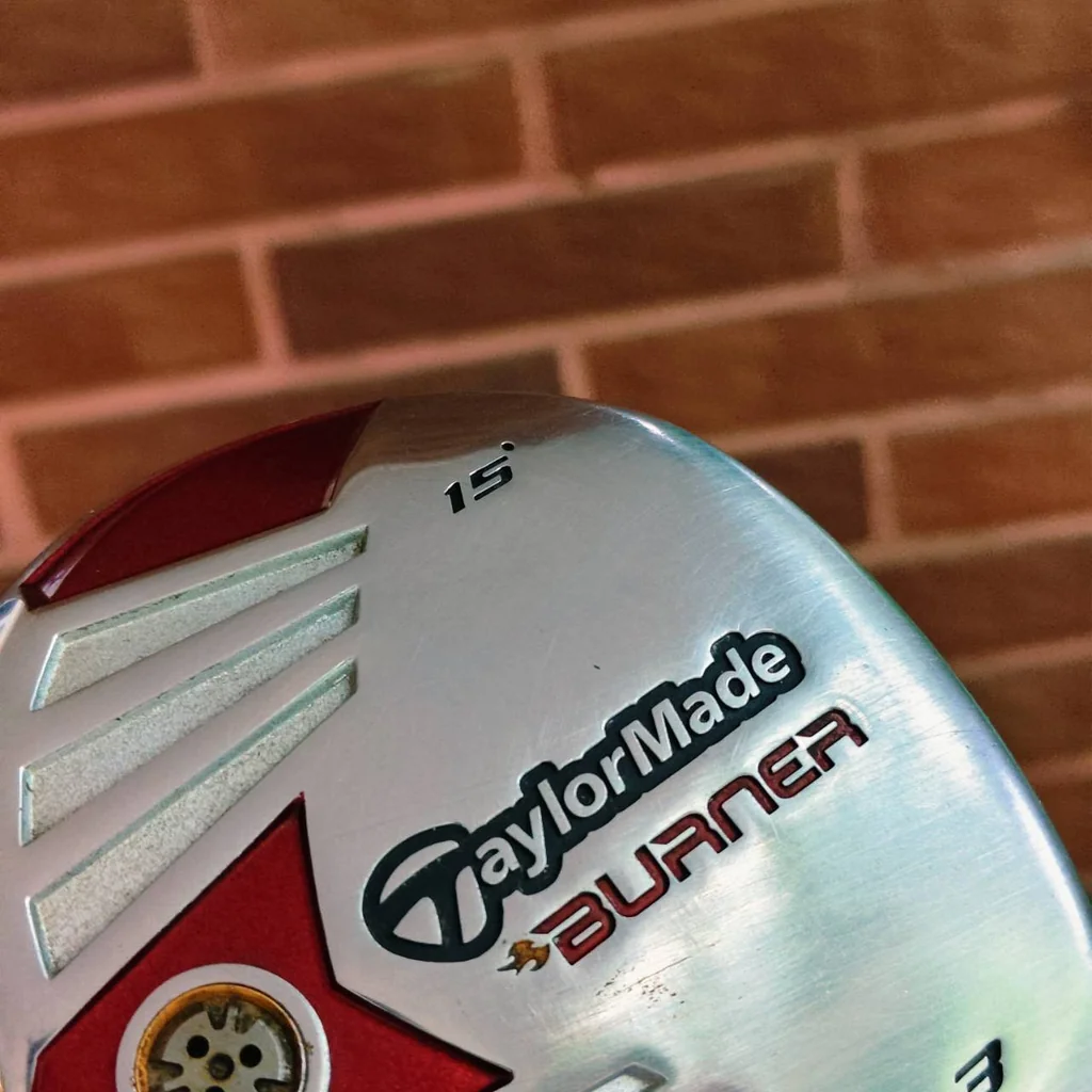 3W TaylorMade Burner องศา 15 เร่งสปีดเต็มพิกัด ชดเชยความผิดพลาดสูงสุดด้วยดีไซน์ทรงสามเหลี่ยม 3W TaylorMade Burner องศา 15 เร่งสปีดเต็มพิกัด ชดเชยความผิดพลาดสูงสุดด้วยดีไซน์ทรงสามเหลี่ยม