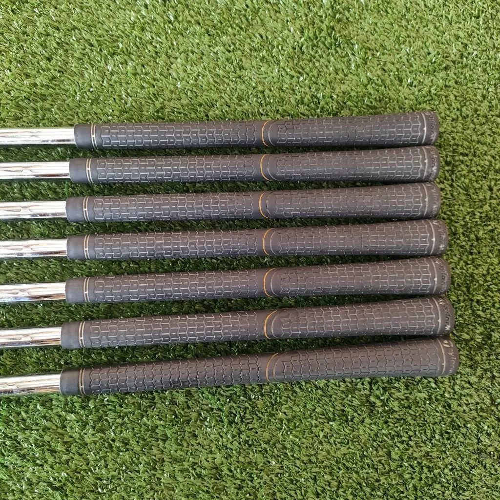 ชุดเหล็ก TAYLORMADE BURNER PLUS มีเหล็ก 4-9 เเละ PW FLEX S รุ่น PLUS คือจะตีไกลกว่ารุ่นปกติ ไม้กอล์ฟมือสอง ของแท้ BY NakaraLuxurious ชุดเหล็ก TAYLORMADE BURNER PLUS มีเหล็ก 4-9 เเละ PW FLEX S รุ่น PLUS คือจะตีไกลกว่ารุ่นปกติ ไม้กอล์ฟมือสอง ของแท้ BY NakaraLuxurious